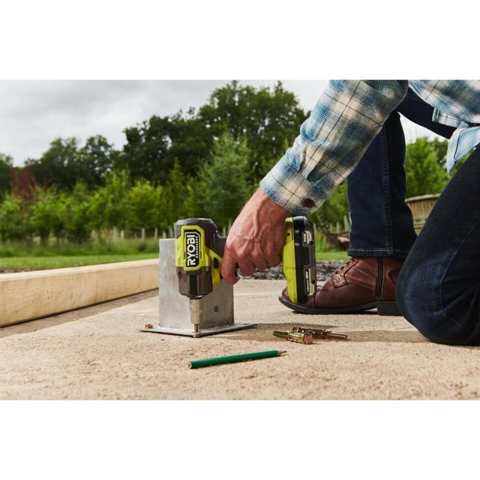 RYOBİ RIW18CBL-0 1/2 Akülü Kömürsüz Kompakt Somun Sıkma (Akü Dahil Değildir.) (5133006492)
