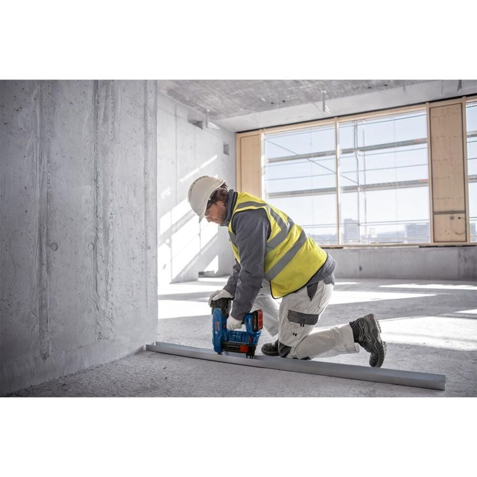 BOSCH GNB 18V-38 Akülü Çivi Çakma Makinesi (Akü Dahil Değildir.) (0 601 9L7 001)