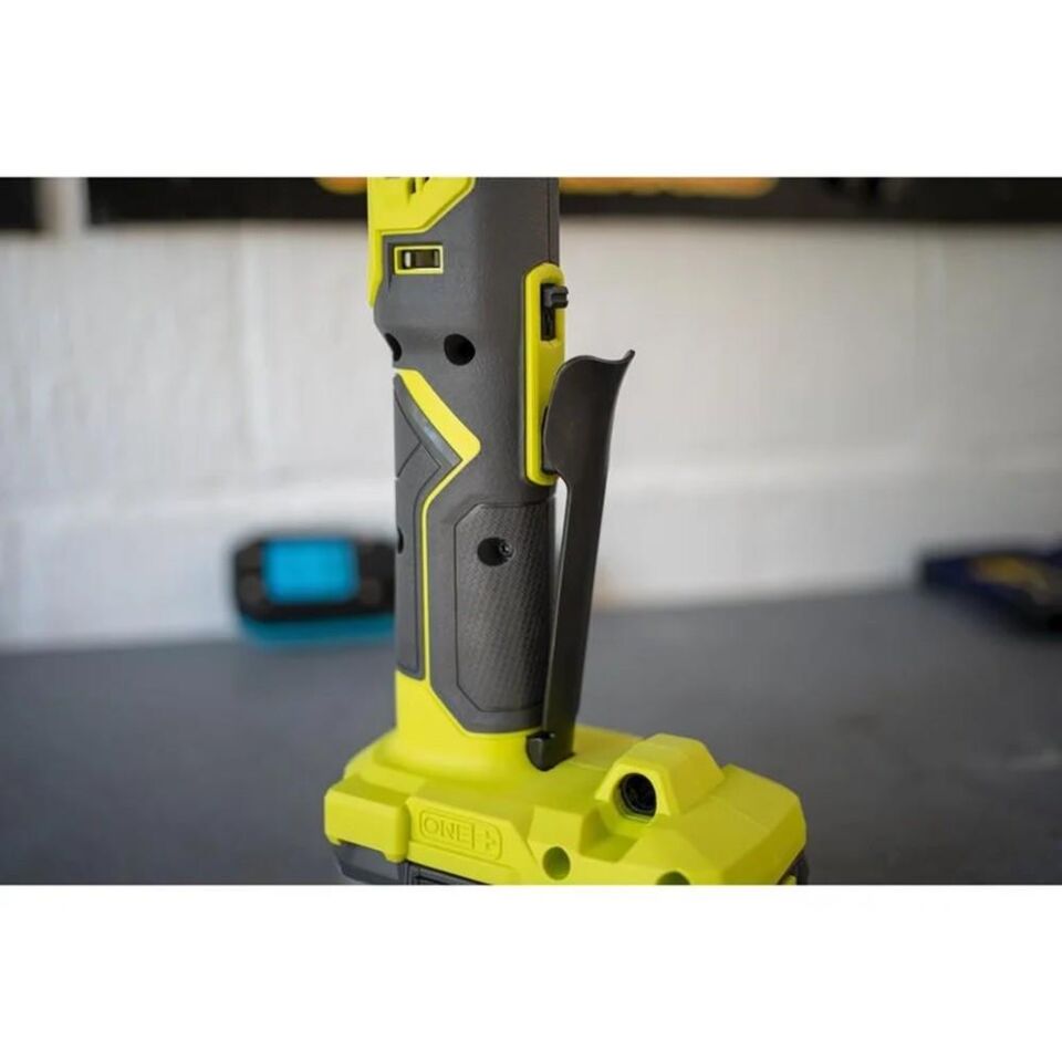 RYOBİ R18RW3-0 18V 3/8 Akülü Cırcır Makinesi (Akü Dahil Değildir.) (5133004870)