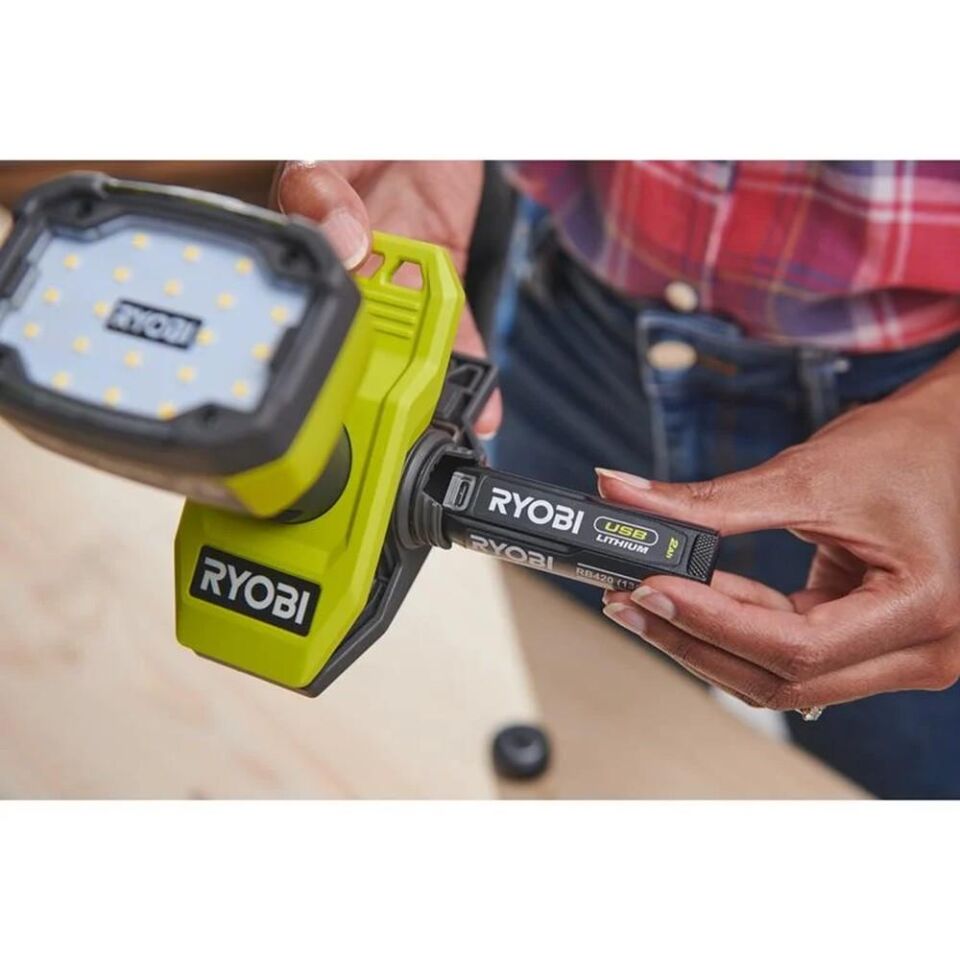 RYOBİ RLC4-0 4V Usb Lityum Akülü Led Aydınlatma (Akü Dahil Değildir.) (5133006312)