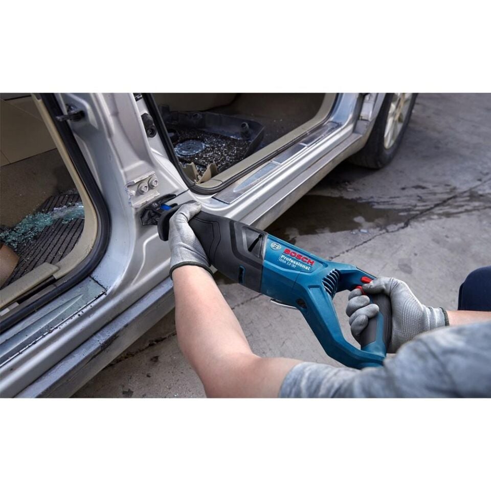 BOSCH GSA 12-30 Elektrikli Panter Tilki Kuyruğu Testere 1250W (0 601 6C7 000)