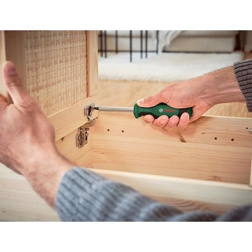 BOSCH 26 Parça Taşınabilir El Aleti Seti (1 600 A02 BY2)