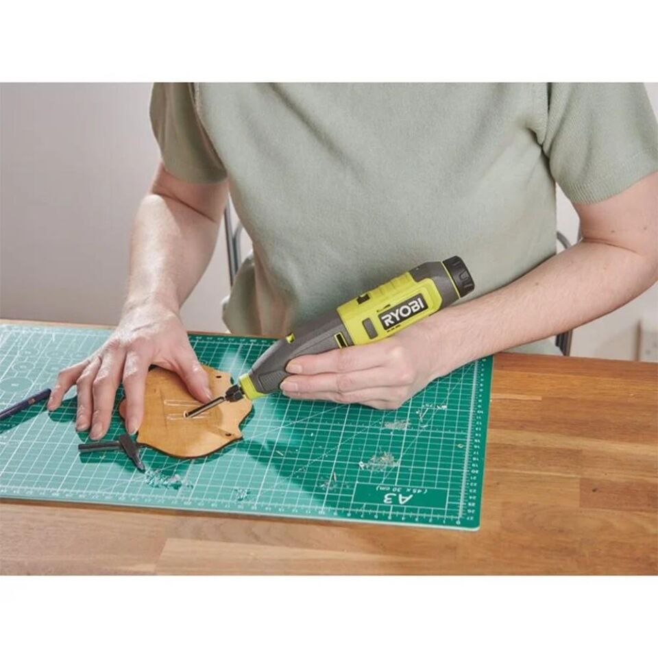 RYOBİ RPC4-0 4V Usb Lityum Gravür Makinesi (Akü Dahil Değildir.) (5133006293)