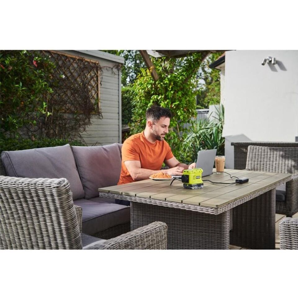 RYOBİ RY18BI150B-0 18V Akülü İnvertör Makinesi (Akü Dahil Değildir.) (5133005742)