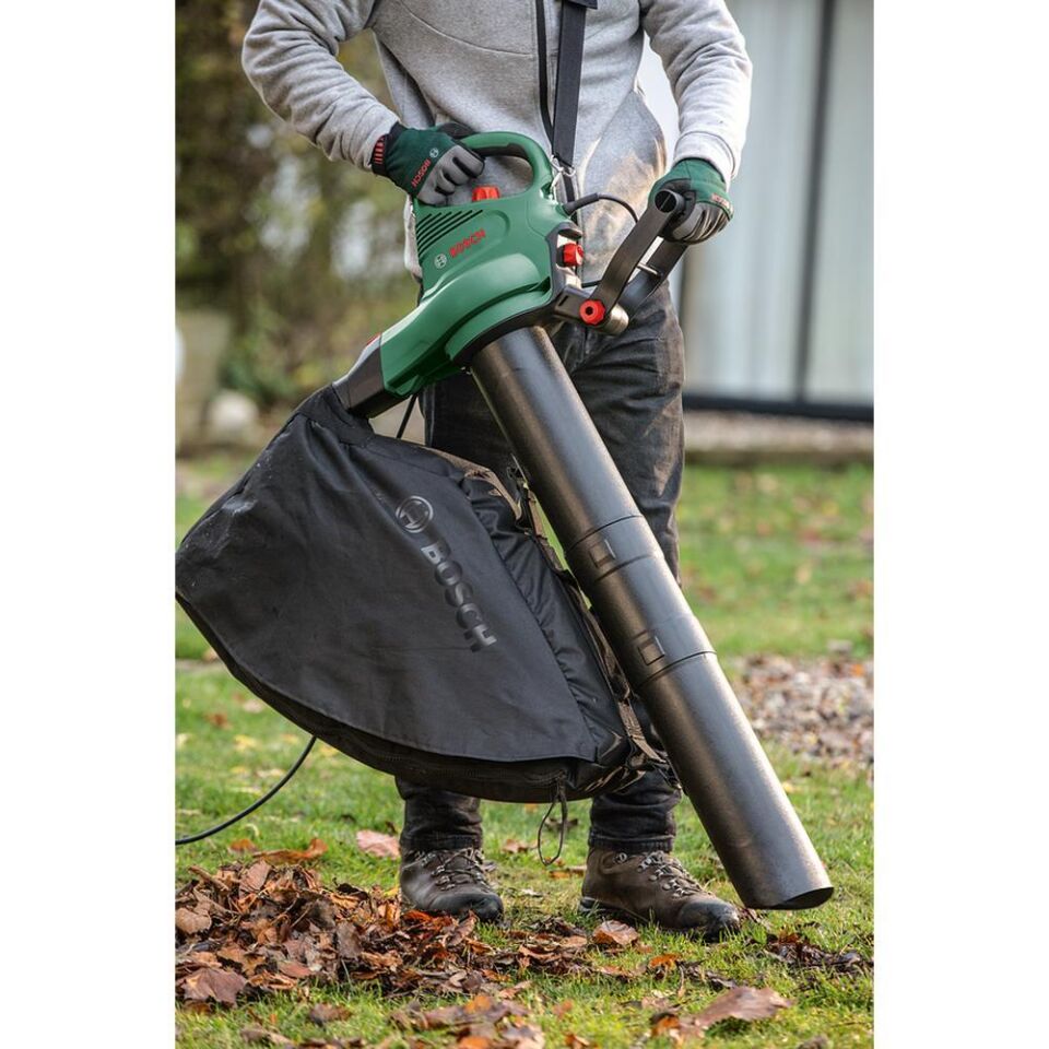 BOSCH UNIVERSAL GARDEN TIDY 3000 Yaprak Üfleme (0 600 8B1 001)