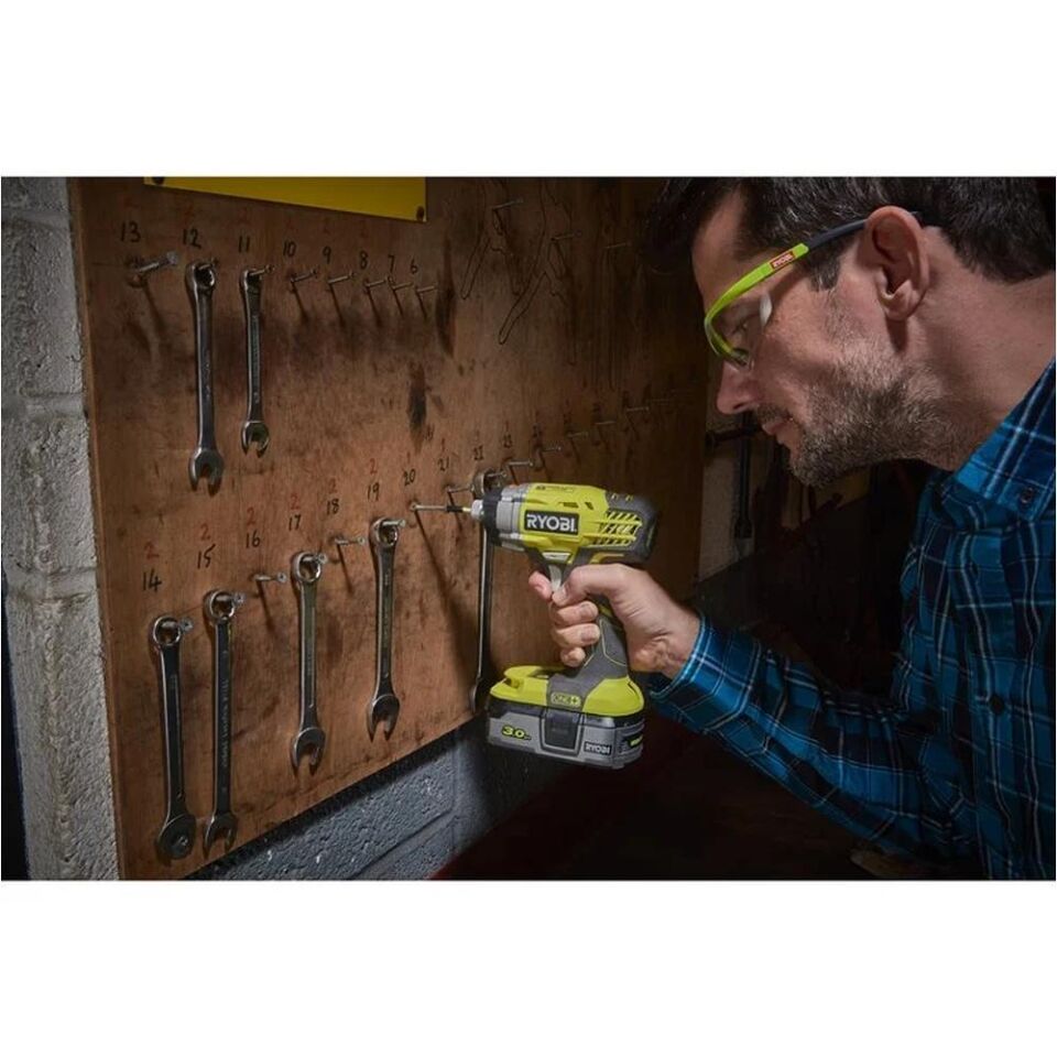 RYOBİ RID1801M Darbeli Tornavida (5133001168)