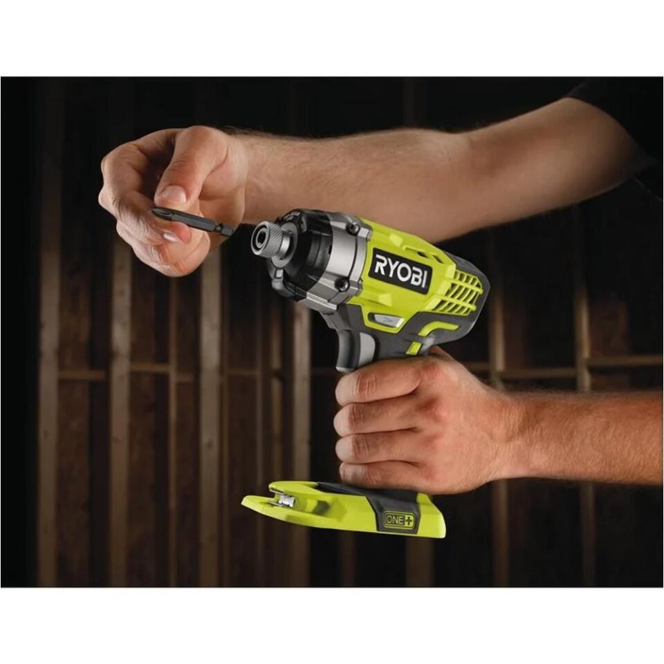 RYOBİ RID1801M Darbeli Tornavida (Akü Dahil Değildir.) (5133001168)