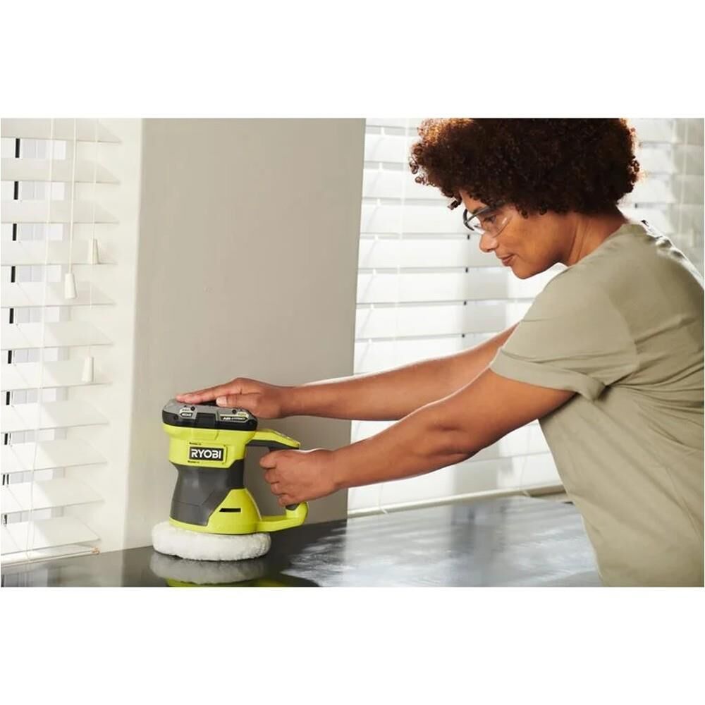 Polisseuse Ryobi 18V – 150 Mm, 4600 Tr/min, Kit Avec Batteries 2,0 Et 4,0 Ah, Sans Fil