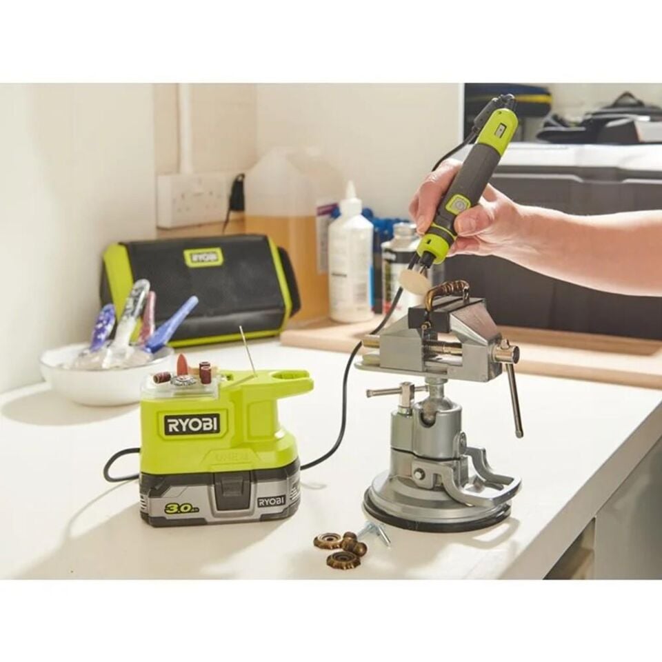RYOBİ RRT18-0 Akülü Gravür Seti - 15 Parça (Akü Dahil Değildir.) (5133004939)