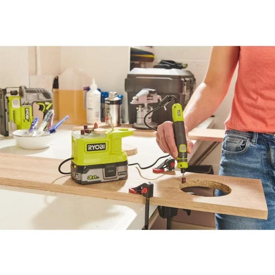 RYOBİ RRT18-0 Akülü Gravür Seti - 15 Parça (Akü Dahil Değildir.) (5133004939)