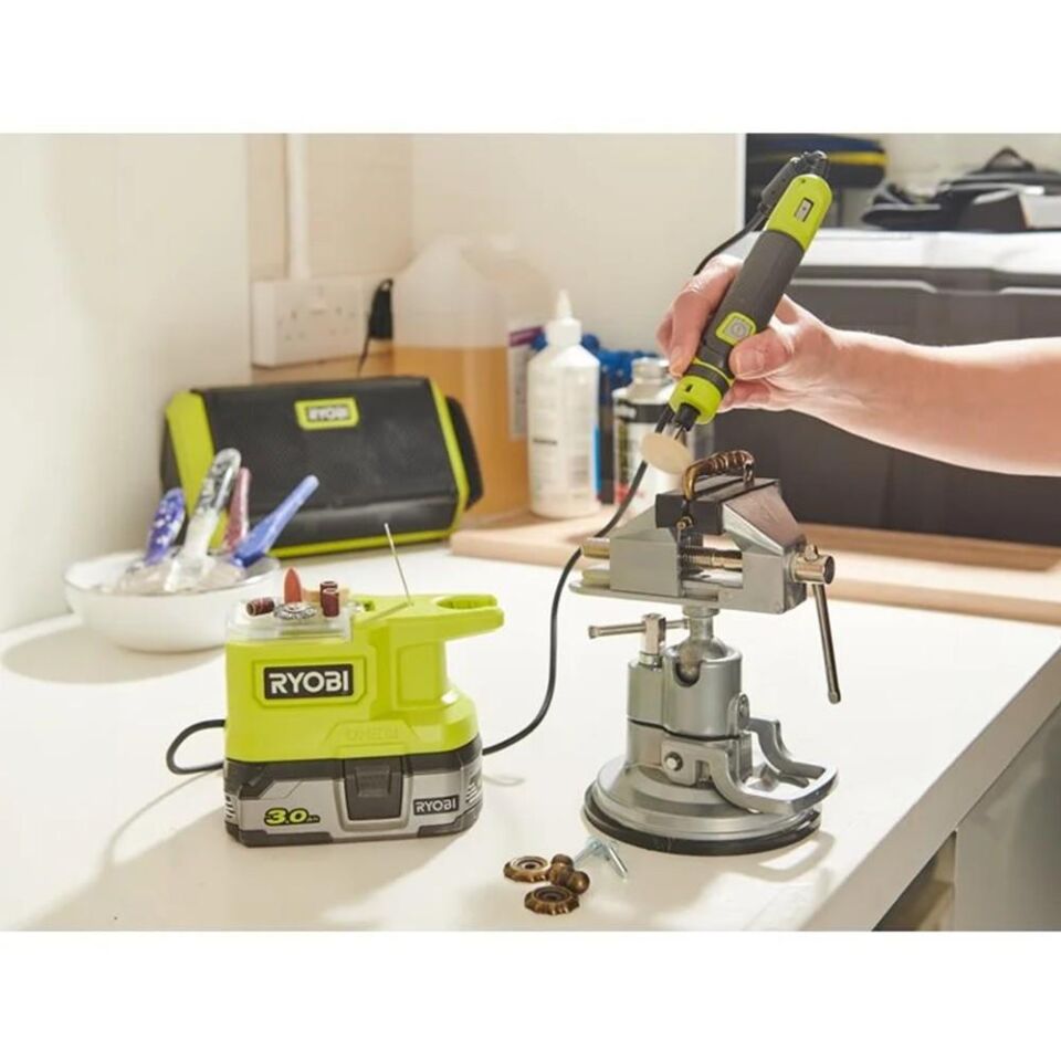 RYOBİ RRT18-0 Akülü Gravür Seti - 15 Parça (Akü Dahil Değildir.) (5133004939)