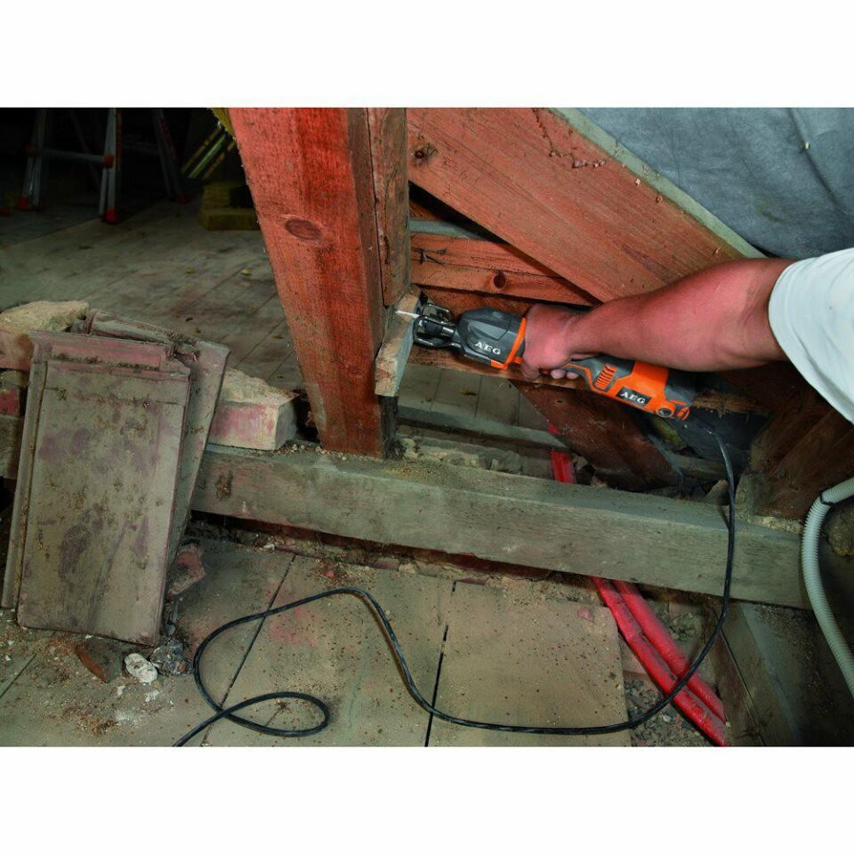 AEG US 400 XE Kılıç Testere (4935411814)